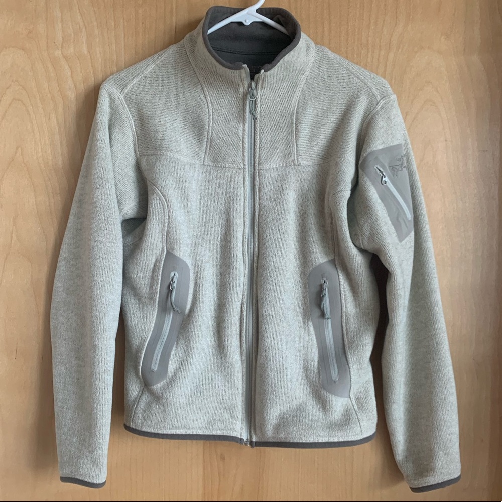 Arc'teryx Covert Cardigan Tan - Women's Medium